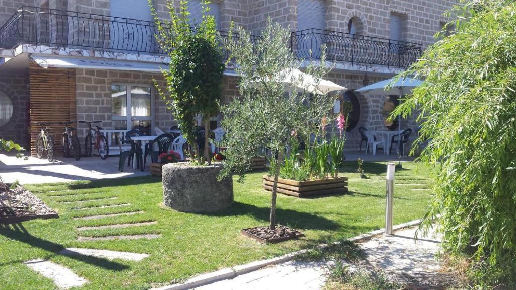 Hotel D Joao Miranda Do Douro Exterior photo